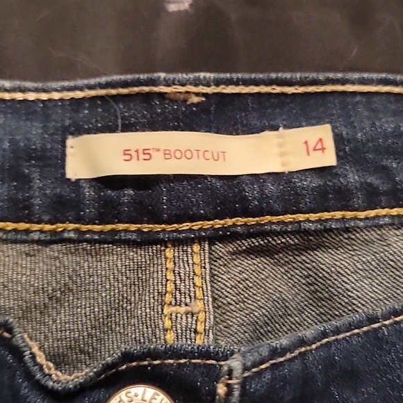 Jeans - Picture 3 of 4